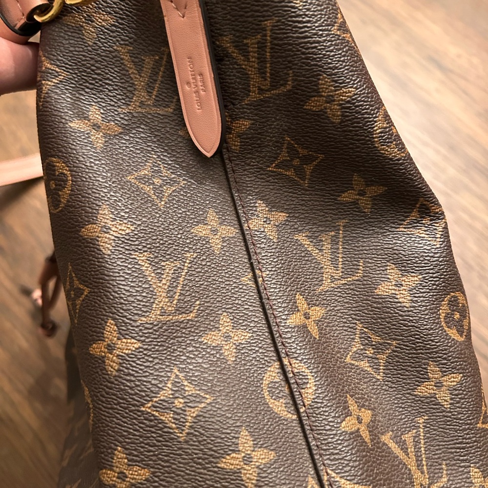 Louis Vuitton LIKE Monogram Drawstring Shoulder Bag in Brown with Pink Trim - Picture 13 of 16